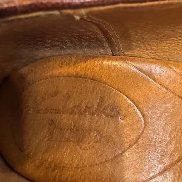 Clarks Indigo Brown Leather Kiltie Heeled Penny Loafers Size 8M - Picture 6 of 9